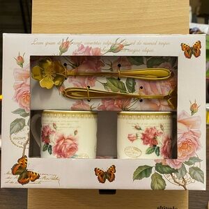 NEW Kent pottery Floral Tea Cup Set with Gold Spoons-dish washer safe